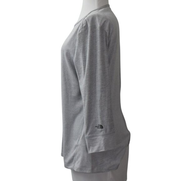 The North Face Womens M Top FlashDry 3/4 Sleeve Gray Pocket - Picture 2 of 11
